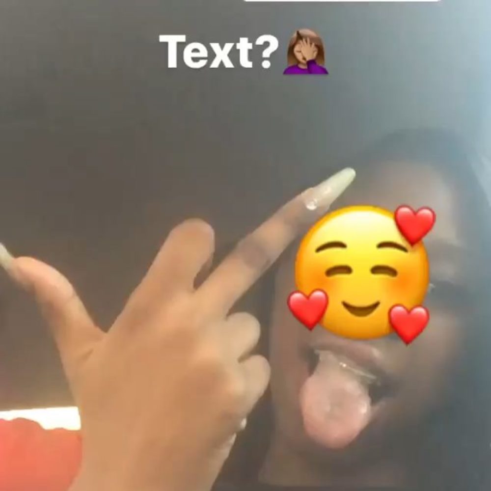 Meet your Posher, Nia